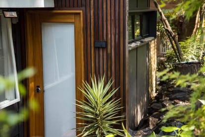 Outdoor timber cladding | Midcon Residential Outdoor Construction Company Newcastle and Central Coast